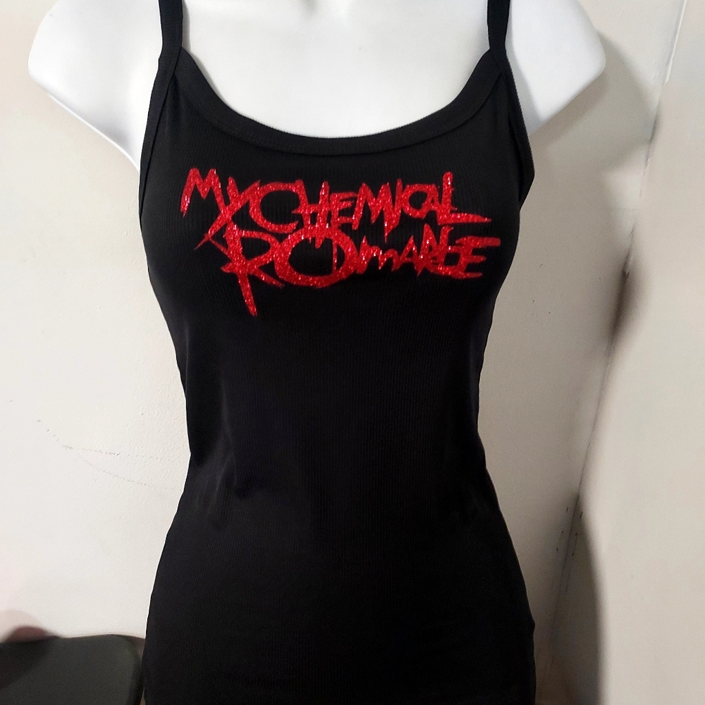 My chemical romance tank top vintage logo red glitter my chemical romance shirt - Picture 3 of 4